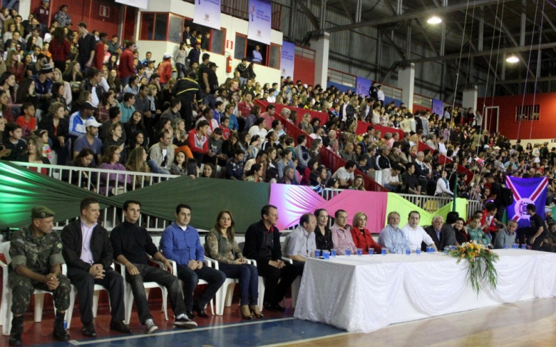 Cianorte recebe a fase final dos Jogos Escolares do Paraná