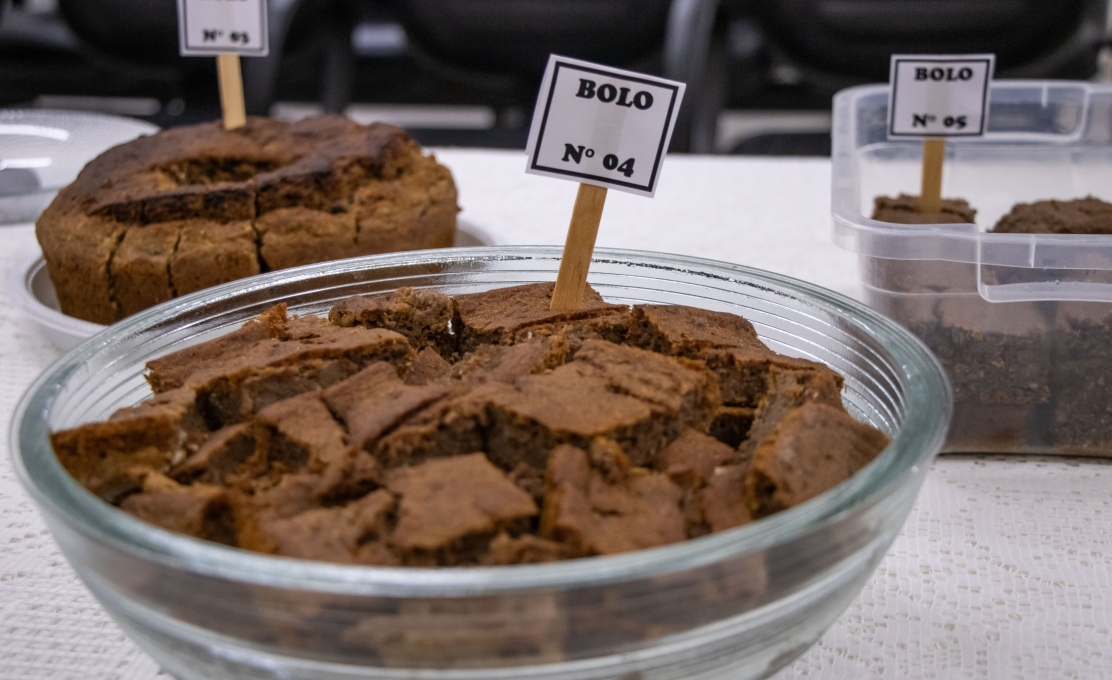 Concurso de bolos celebra o talento das merendeiras e a inclusão alimentar 