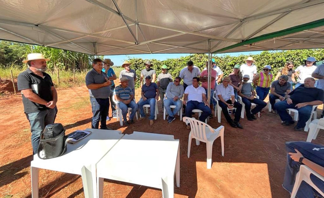Dia de Campo incentiva o cultivo do maracujá