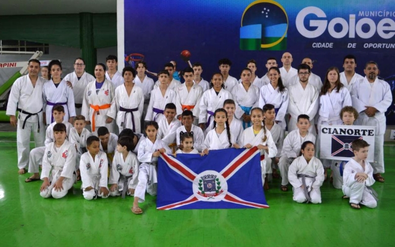 Equipe cianortense fica em segundo lugar em campeonato de Karatê-Do