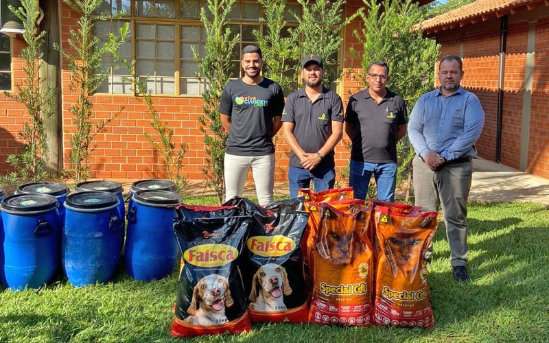 Gincana Ecológica resulta em 225 quilos de ração para cães e gatos