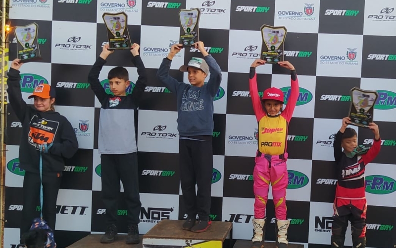 Cianortenses participam de Campeonato Paranaense de Motocross 