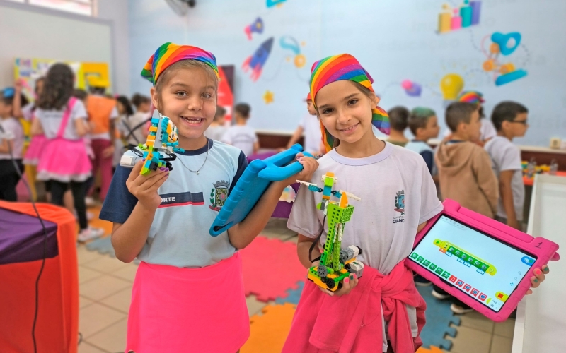 Escola Municipal Jardim Aeroporto realiza 1ª Feira de Robótica