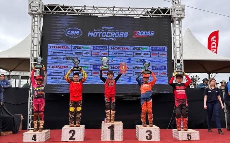 Pilota mirim cianortense conquista 4º lugar no Brasileiro de Motocross