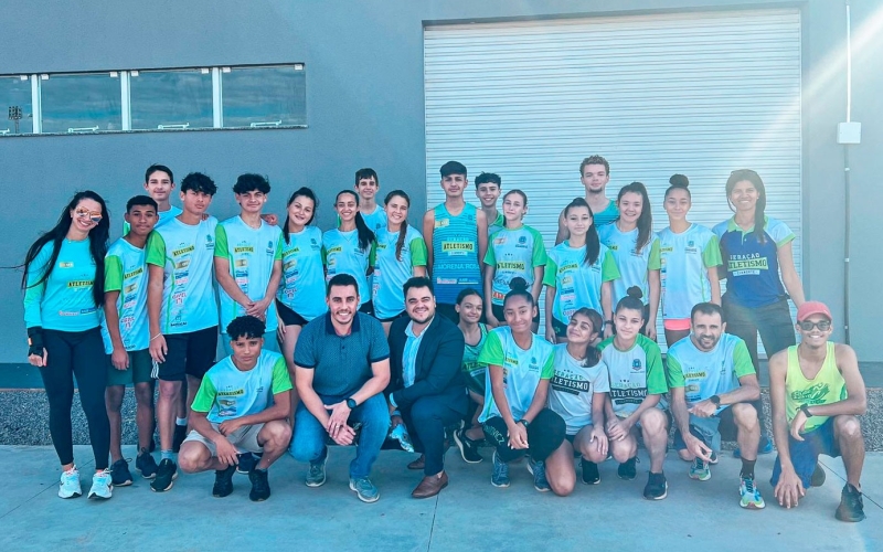 Projeto Geração Atletismo recebe novos equipamentos 