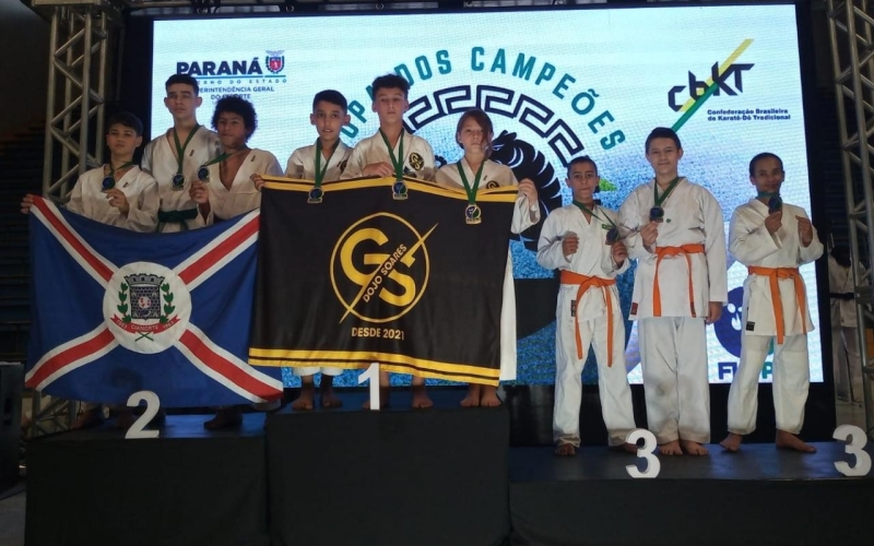 Cianortenses se destacam na Copa Paranaense dos Campeões de Karatê-do