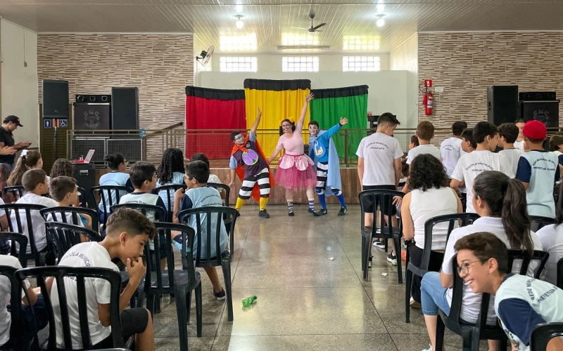 Espetáculos abordam o enfrentamento ao álcool e outras drogas