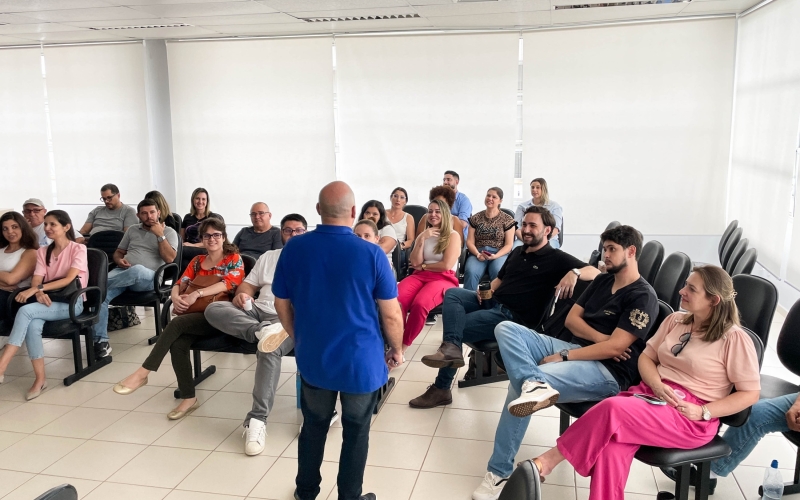 Médicos e enfermeiros participam de capacitação do Projeto Gestar e Amar