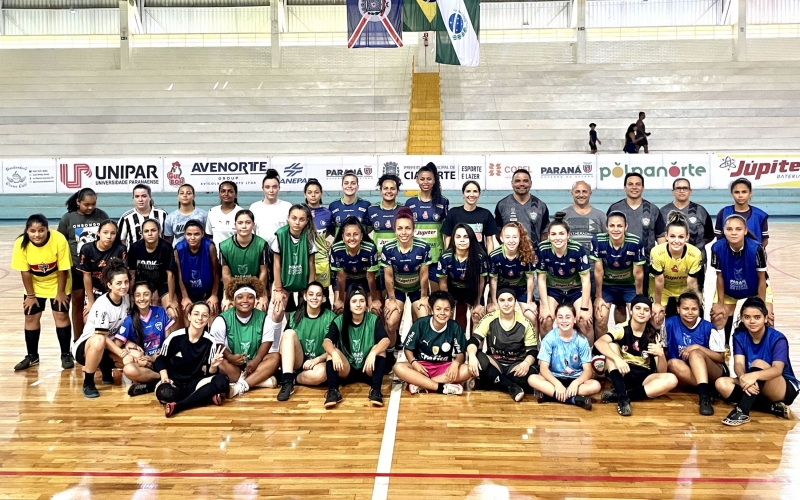 Festival das Poderosas demonstra dedicação de alunas do futsal cianortense
