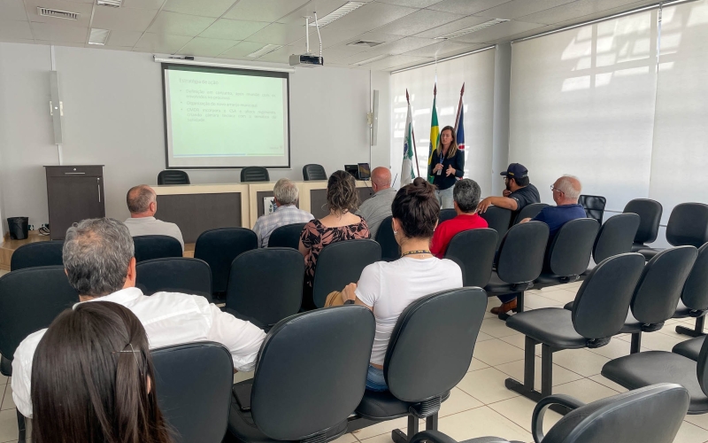 Encontro busca a criação de núcleo técnico de sanidade agropecuária