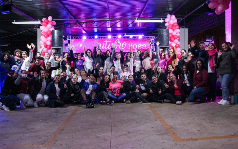 Aulão de dança marca encerramento do Outubro Rosa e início do Novembro Azul