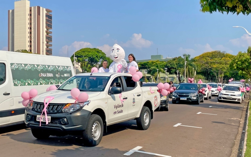 Carreata de mobilização abre trabalhos do Outubro Rosa