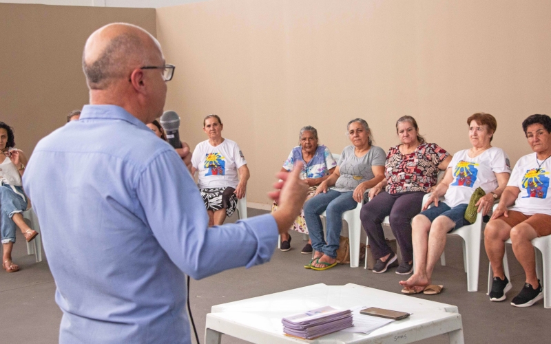 Pessoas idosas atendidas pela Assistência Social participam de atividades comemorativas