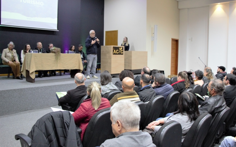 Cianorte realiza I Conferência Municipal de Turismo