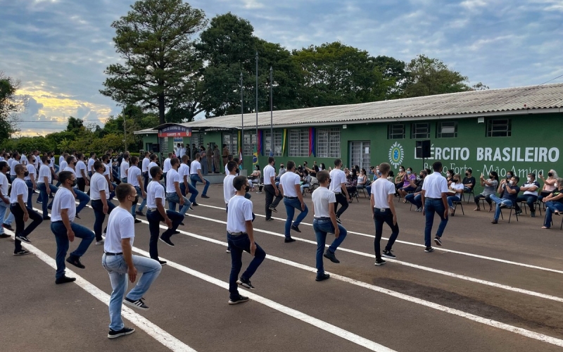 Solenidade marca início da nova turma do Tiro de Guerra