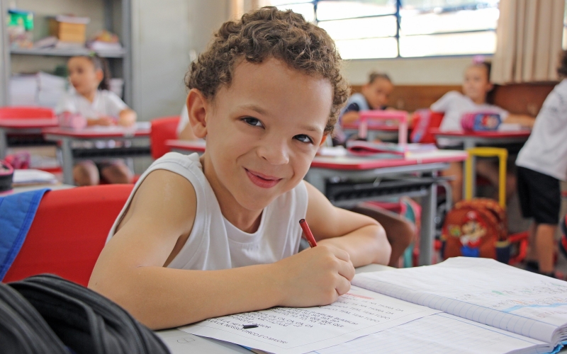 Rematrícula nas escolas municipais termina nesta sexta-feira