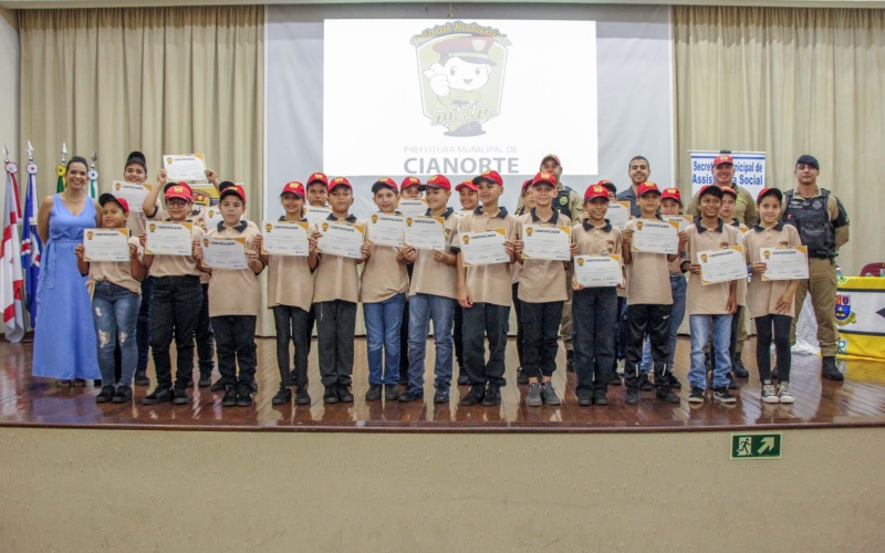Projeto Policial Rodoviário Mirim conclui sua sexta turma em Cianorte