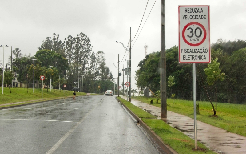 Trânsito de Cianorte terá lombadas eletrônicas