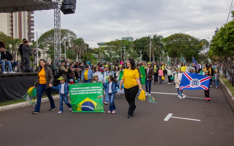 Cianorte exalta patriotismo em tradicional Desfile da Independência 