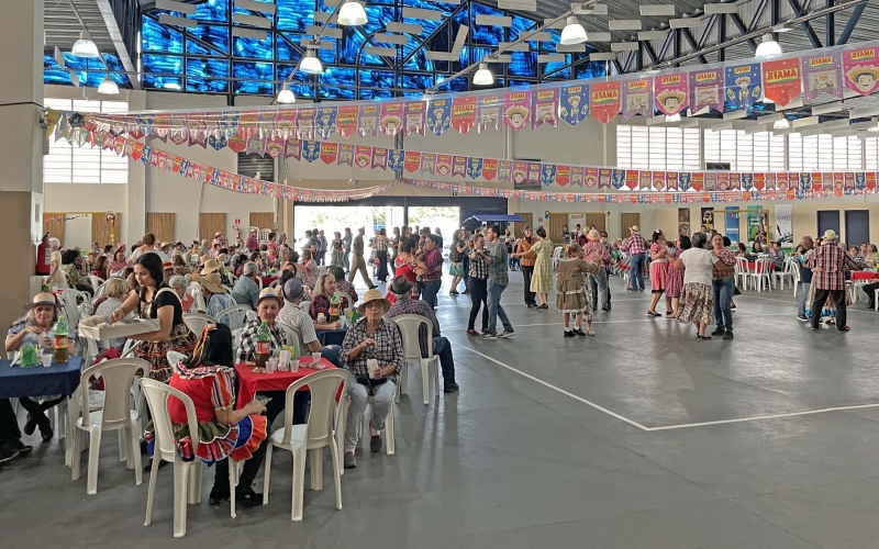 Arraiá movimenta 300 integrantes do Juventude Acumulada