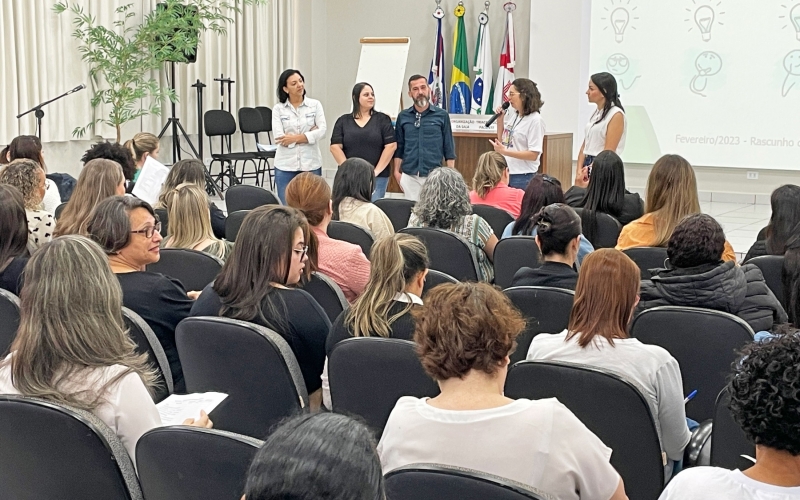 Profissionais das salas de vacinas recebem capacitação