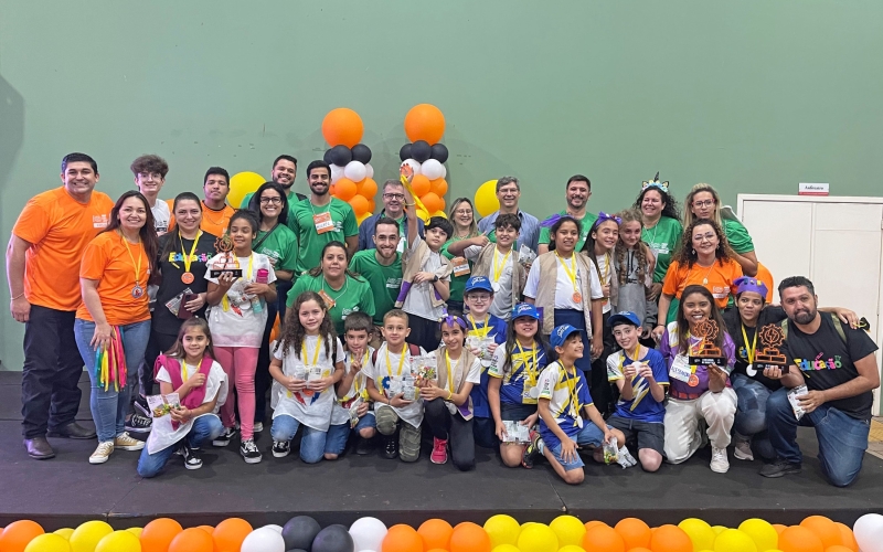 Evento celebrativo classifica equipes para etapa nacional de Robótica
