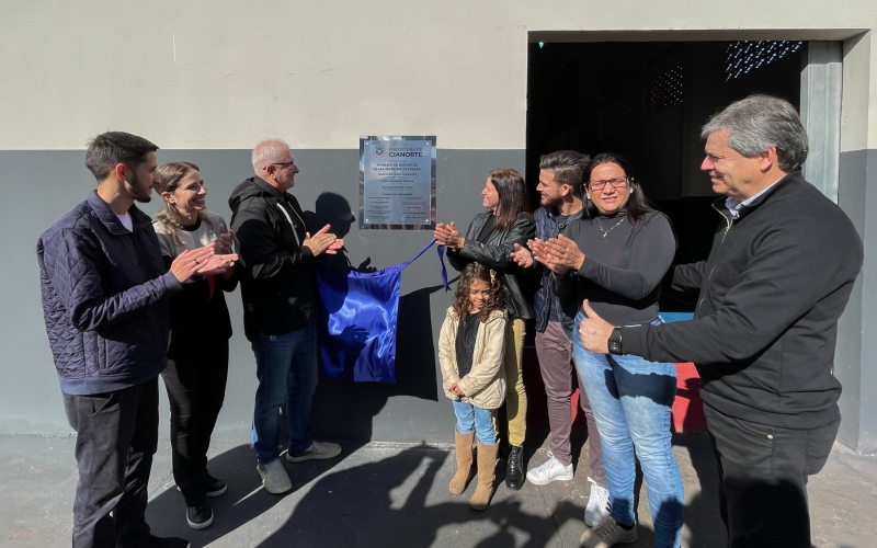 Prefeitura inaugura revitalização do Ginásio de Esportes Elias Moreira Ferreira