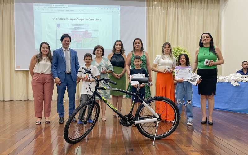 Concurso cultural sobre combate ao trabalho infantil premia vencedores