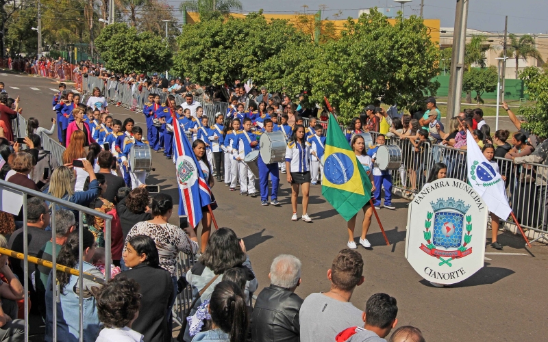 Desfile cívico-militar acontece nesta terça-feira
