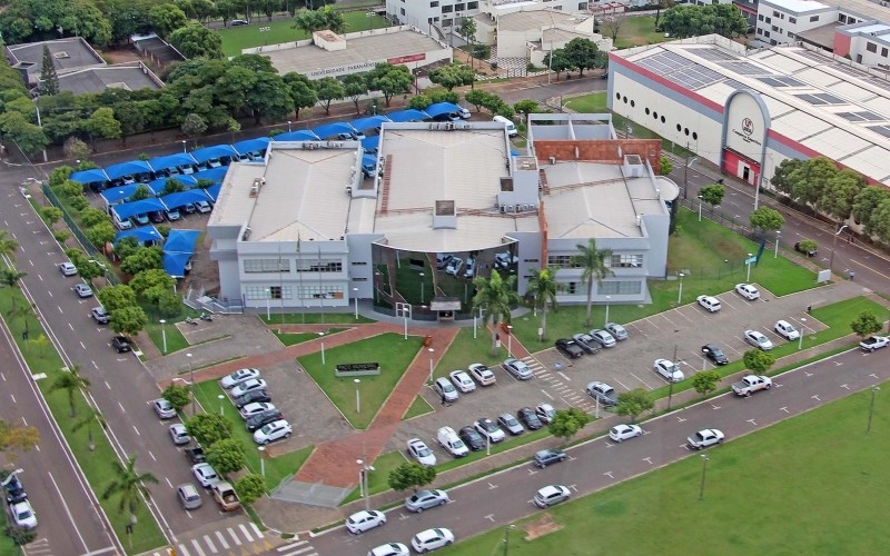 Prefeito Marco Franzato sanciona lei que reduz valor de tributos