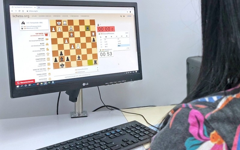 Em Cianorte, campeonato on-line movimenta atletas de Xadrez