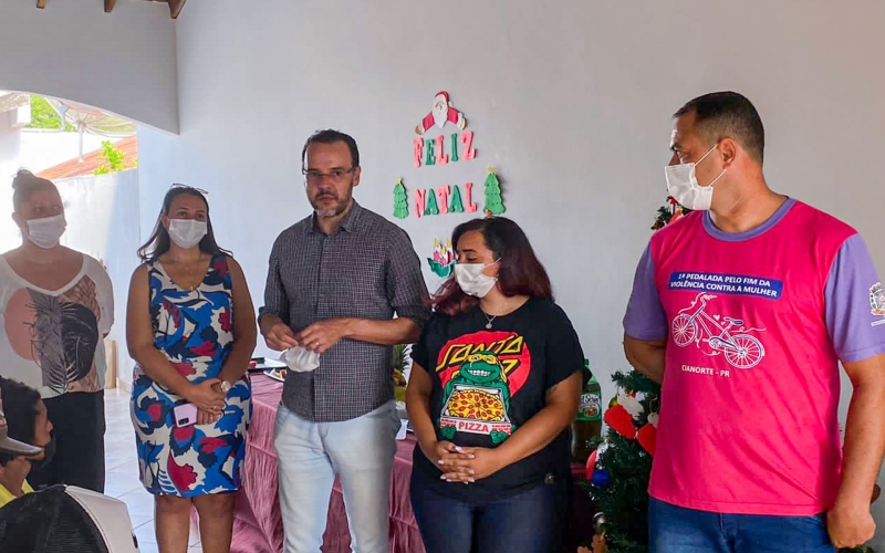 Assistência Social promove café da manhã para população em situação de rua